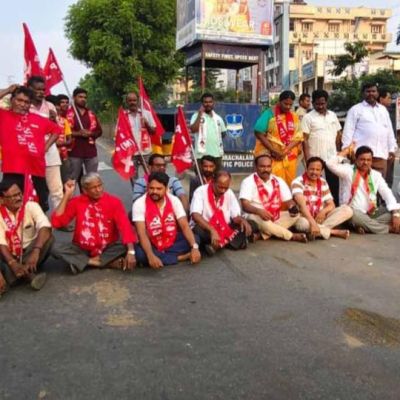 Bandh for BC quota going on peacefully in Khammam, Warangal