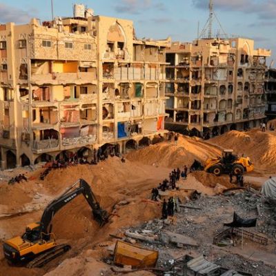 Hamas expands its search for bodies of Israeli hostages in Gaza with help from team of Egyptian experts
