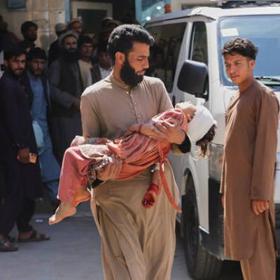 Truck carrying refugees returning from Pakistan crashes in