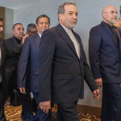 US asked regional allies to warn Iran of Israeli plot to kill