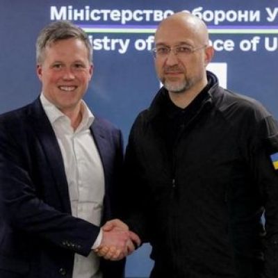 Kyiv says US Army secretary’s visit will speed peace talks with Russia