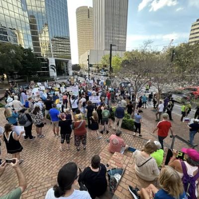 Tampa protesters stand with Ukraine as U.S. pauses military aid