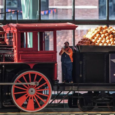 Astros to reveal new home run train at Daikin Park