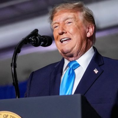 Trump Offers Up Two U.S. Cities in Bonkers War Talk