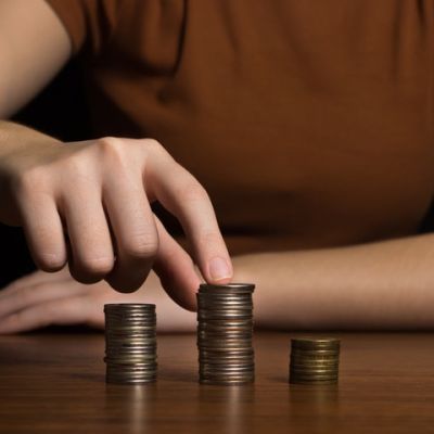 2 Dividend Stocks And 2 ETFs For Consistent, Reliable Income