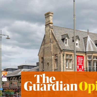 Move civil servants out of London: fine. But that won’t curb Whitehall’s grip on Britain | Simon Jenkins