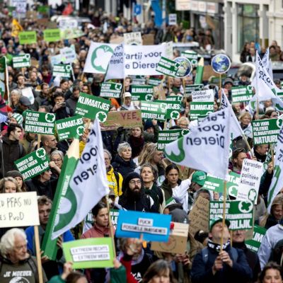 World far off track to meeting climate goals, U.N. warns