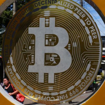 Bitcoin prices could re-ignite in 2025 from DeFi uses, Trump admin