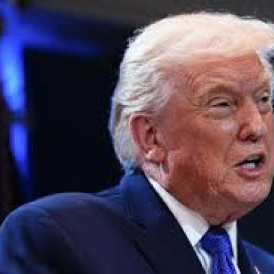 Trump Raises Global Tariff to 15%