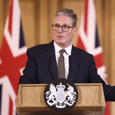 British Prime Minister Keir Starmer Announces Resignation as Labour Leader