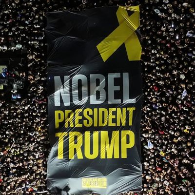 Trump praised and Netanyahu booed at Israeli rally ahead of hostage release