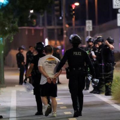 Apple removes app tracking immigration officers after Trump administration pressure