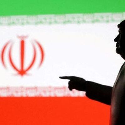 Trump aides seek 'quiet' in Iran war but say attacks may intensify after midterm elections