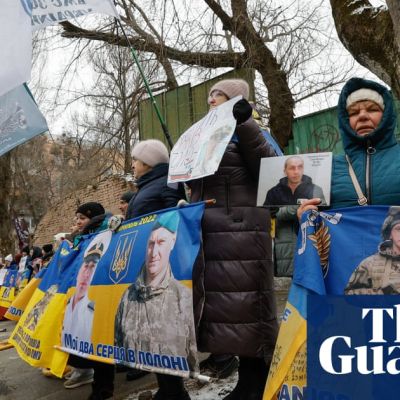 ‘Like a cruel auction’: what Ukrainians think of Trump’s peace talks with Putin