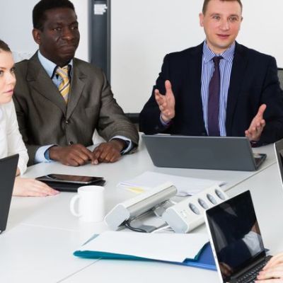 Return Trends At Equifax (NYSE:EFX) Aren’t Appealing