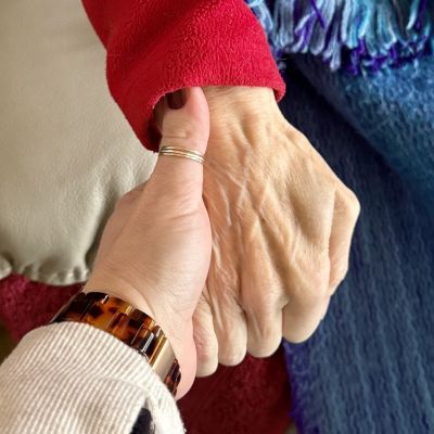 ‘I felt a calling:’ One woman’s journey from nurse to death doula educator