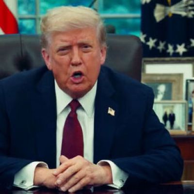 Trump threatens Minneapolis with use of Insurrection Act