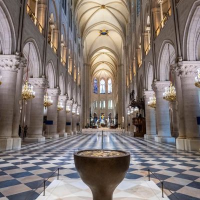 Lara Marlowe: Contrast between the beauty of Notre Dame and the condition of France is stark