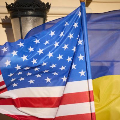 US offers Ukraine security guarantees similar to NATO’s – Axios