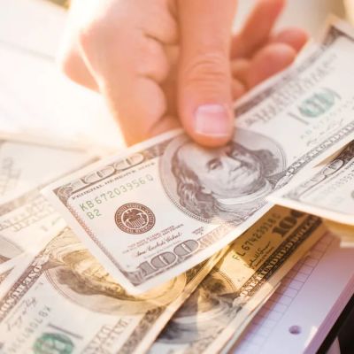 I Retired a Millionaire in My 30s: 10 ‘Stupid Simple’ Money Tricks To Help You Get Rich