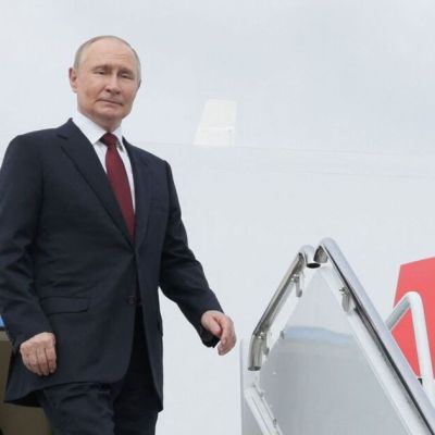 Vladimir Putin’s ‘Flying Kremlin’ superjet could be forced to land in EU