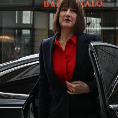 Rachel Reeves to impose new pay-per-mile charge for electric car owners