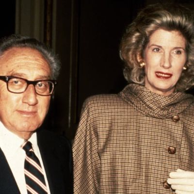 Nancy Kissinger Dies at Home at 92