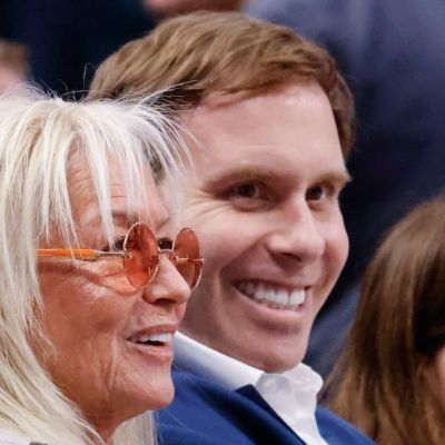 Like Mark Cuban, the Stars are learning the Mavs’ new owners are the real sharks in town