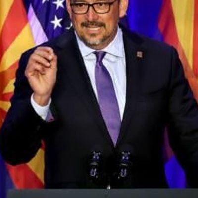 Arizona election official ordered to release names of disputed voters