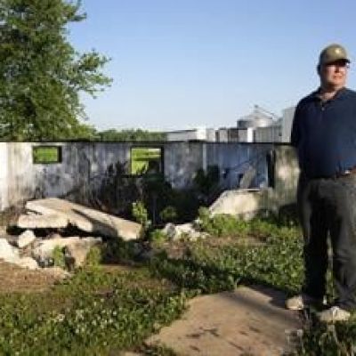 For shrinking Mississippi River towns, frequent floods worsen fortunes