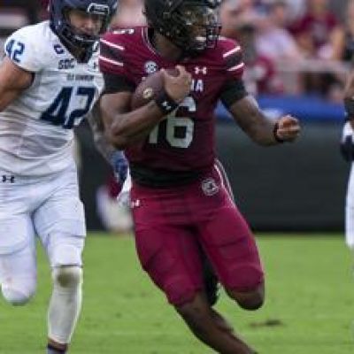 Late turnovers, Sellers TD pushes Gamecocks past Old Dominion