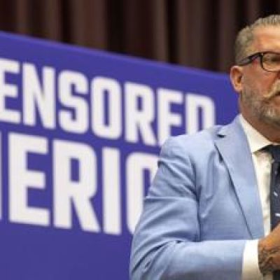 Group behind ‘roast’ with Proud Boys founder sues USC over school funding