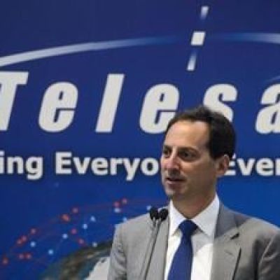 Ottawa’s $2B loan for satellites has Tories calling for Elon Musk to step in