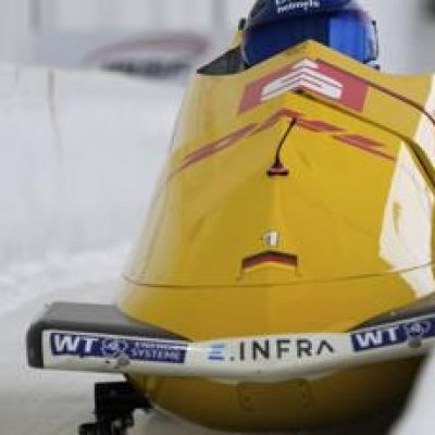 Germans hold 1-2-3 spots midway through 2-man world bobsled championship, with US in medal hunt