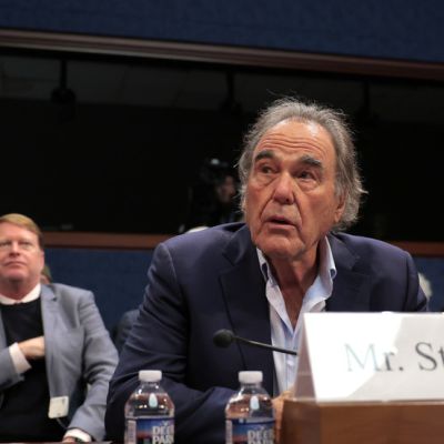 Hollywood legend Oliver Stone blasts ‘Russiagate lies’ — RT World News