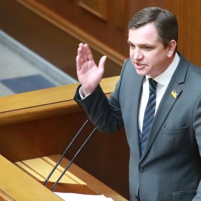 Ukrainian MP threatens terror attack on Red Square  —  RT Russia & Former Soviet Union