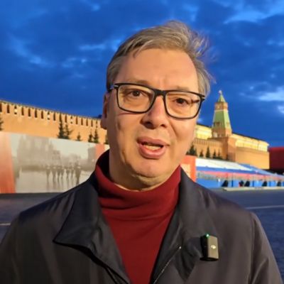 Defiant Serbian leader sends message to EU from Red Square (VIDEO)  —  RT Russia & Former Soviet Union