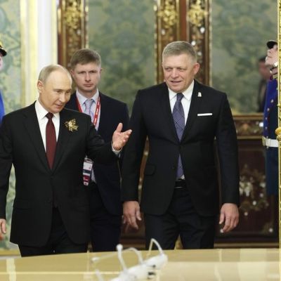 Slovak PM slams Western ‘Iron Curtain’ in talks with Putin  —  RT Russia & Former Soviet Union