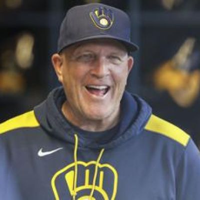 Brewers become first MLB team to clinch playoff spot this season