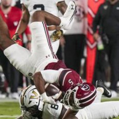 Thumbs up, thumbs down: Quick reaction from South Carolina vs. Vanderbilt