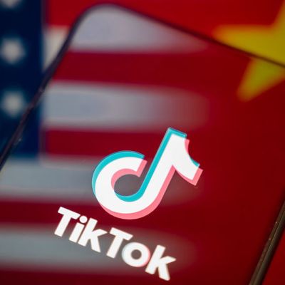 US and China reach ‘framework’ TikTok deal  —  RT Business News