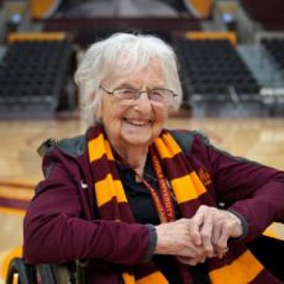 Sister Jean Dolores Schmidt, Loyola Chicago’s beloved chaplain, dies at 106