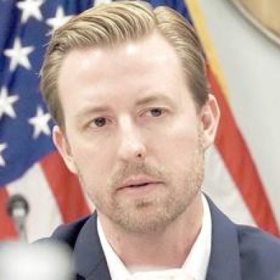 Walters to resign; will lead national teacher group