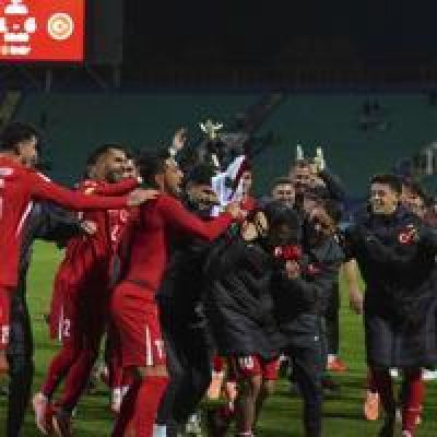 Türkiye thrashes Bulgaria in World Cup qualifiers – Turkish News