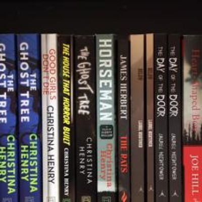 Poking around the scary, horrible, disgusting, excellent cauldron of new horror lit