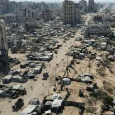 Trump warns Hamas not to breach Gaza deal as Vance heads to Israel