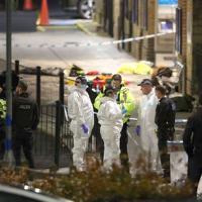 UK police probe mass train stabbing that wounded 10 – World News
