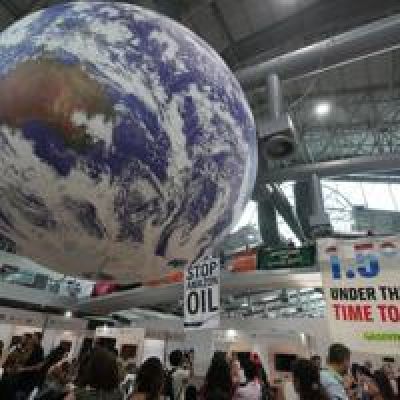 Fossil fuel fight threatens to sink COP30 as negotiations run into overtime – World News