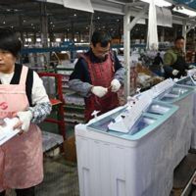 China’s factory activity extends months-long slump – Latest News