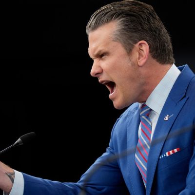 Pentagon chief slams media over report of deadly Caribbean strike — RT World News